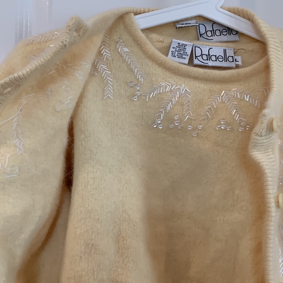 Angora and lambswool sweater set 🌻 adorable, fits S-M - Picture 3 of 5